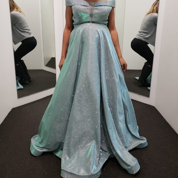 Baby shower dress - Picture 2 of 3